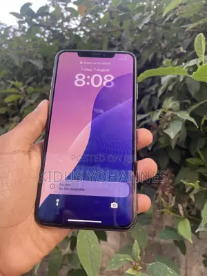 Apple iPhone XS Max 64 GB Gold