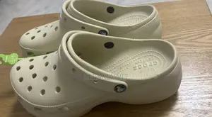Crocs Classic Platform for Sell