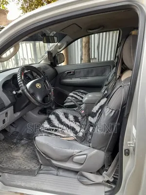 Toyota Hilux 2007 Silver