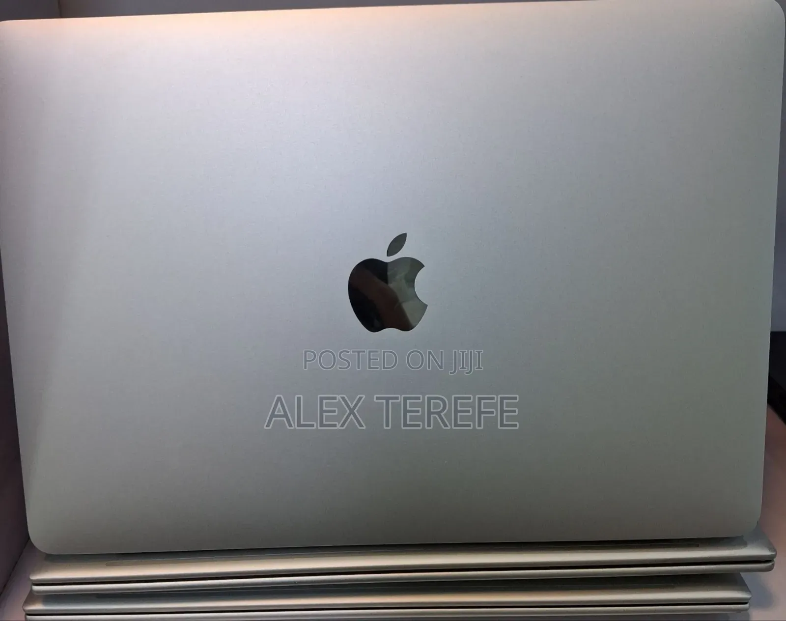 New Laptop Apple MacBook Pro 2017 16GB Intel Core i5 SSD 256GB