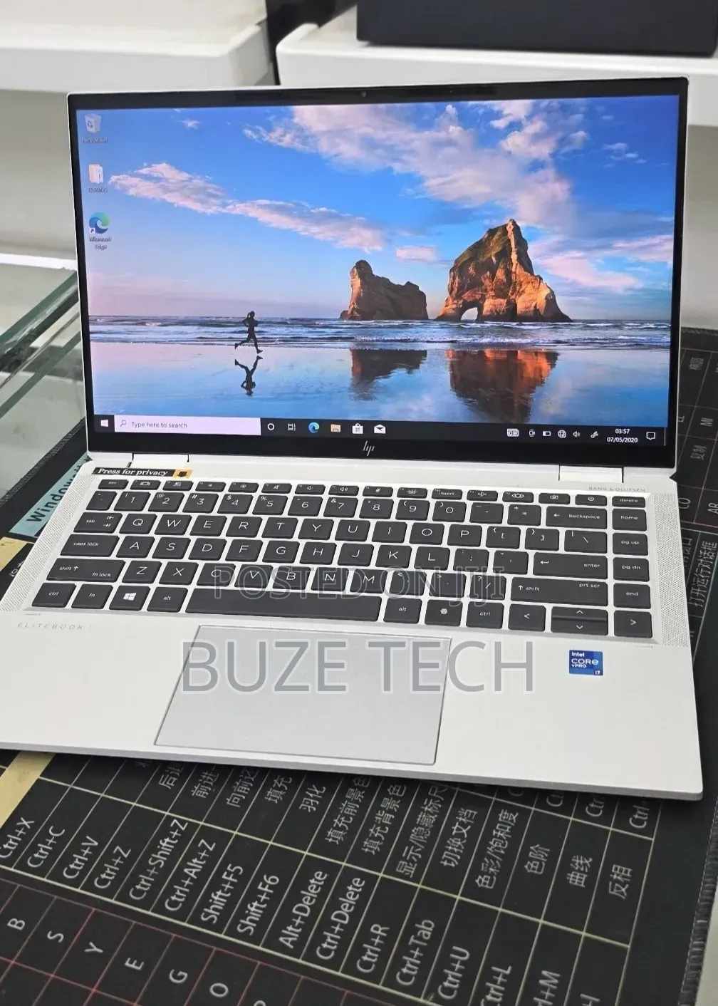New Laptop HP EliteBook 1040 G8 16GB Intel Core i7 SSD 512GB