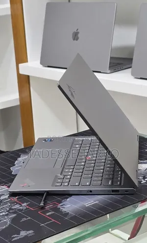 New Laptop Lenovo ThinkPad X1 Yoga 16GB Intel Core i5 SSD 512GB