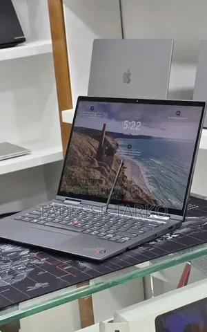 New Laptop Lenovo ThinkPad X1 Yoga 16GB Intel Core i5 SSD 512GB