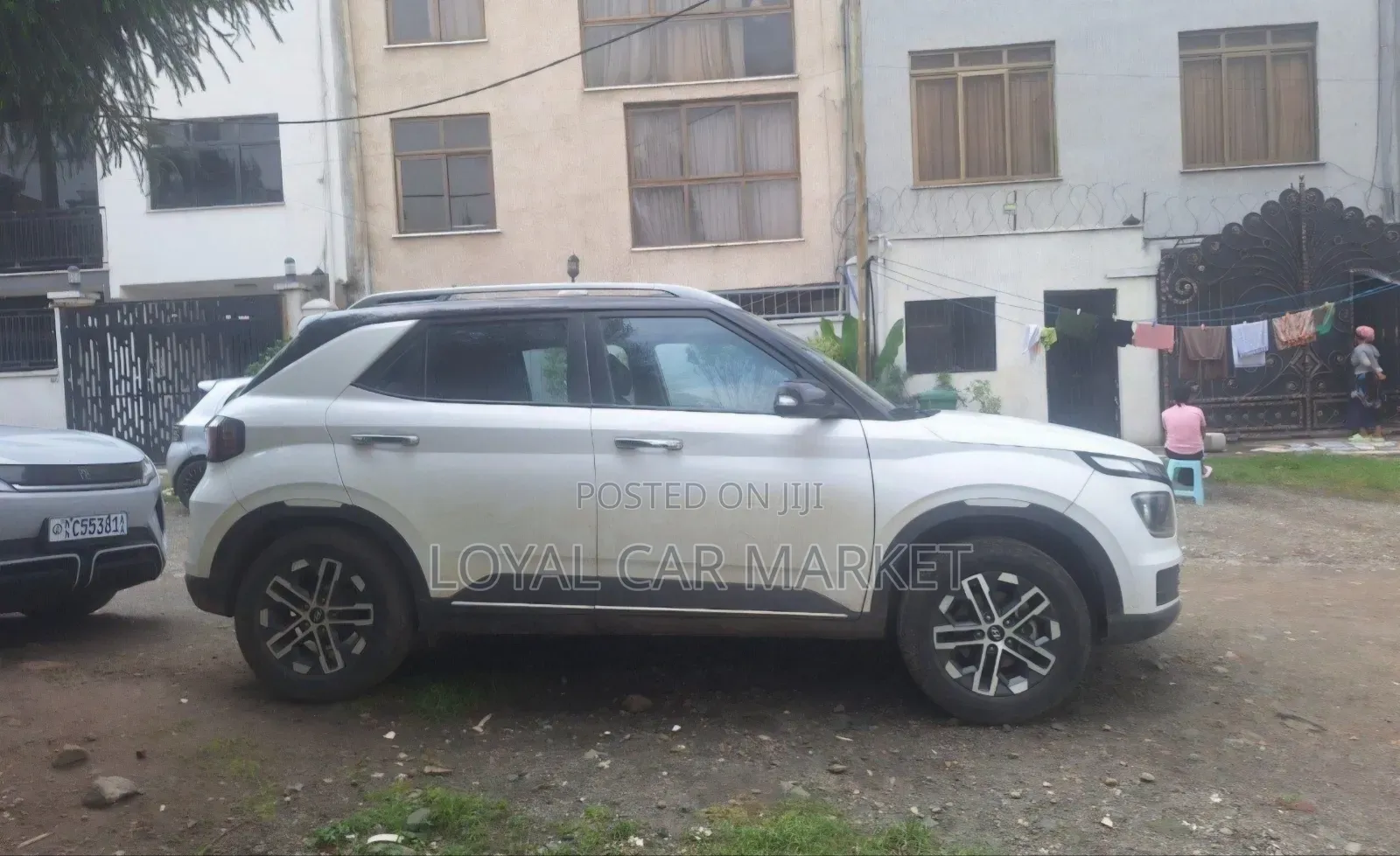 Hyundai Venue 2023 White