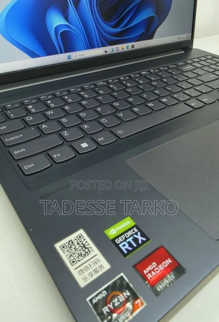 New Laptop Lenovo 16GB AMD Ryzen 7 SSD 512GB
