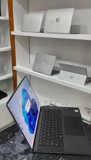 New Laptop Dell XPS 15 16GB Intel Core i7 SSD 512GB
