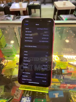 Apple iPhone XR 64 GB Red
