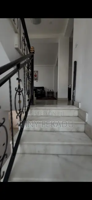 5bdrm Villa in Nifas Silk-Lafto for rent