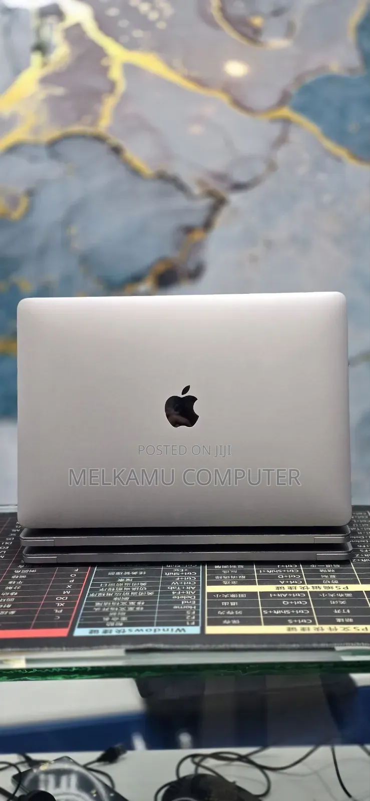 New Laptop Apple MacBook Pro 2020 M1 8GB Apple M1 SSD 512GB