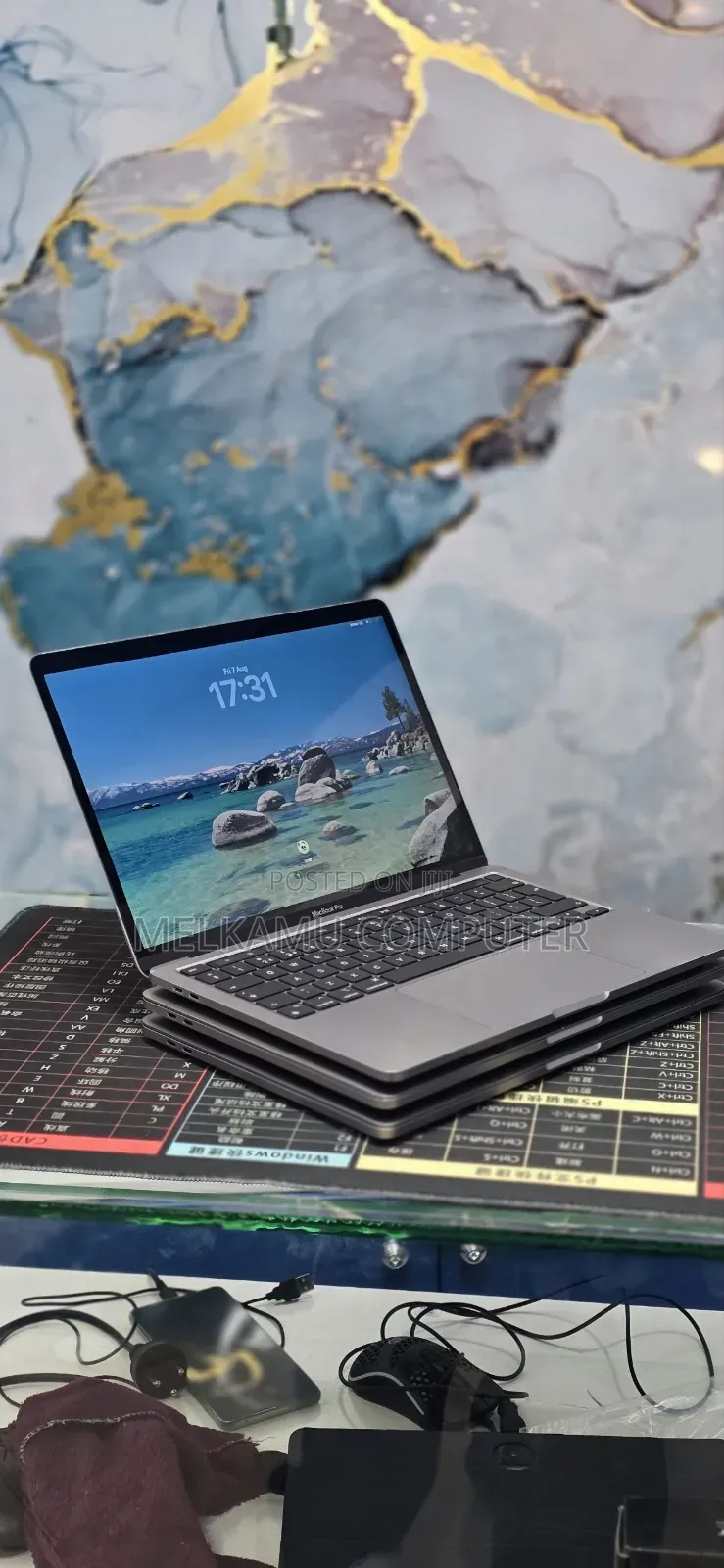 New Laptop Apple MacBook Pro 2020 M1 8GB Apple M1 SSD 512GB