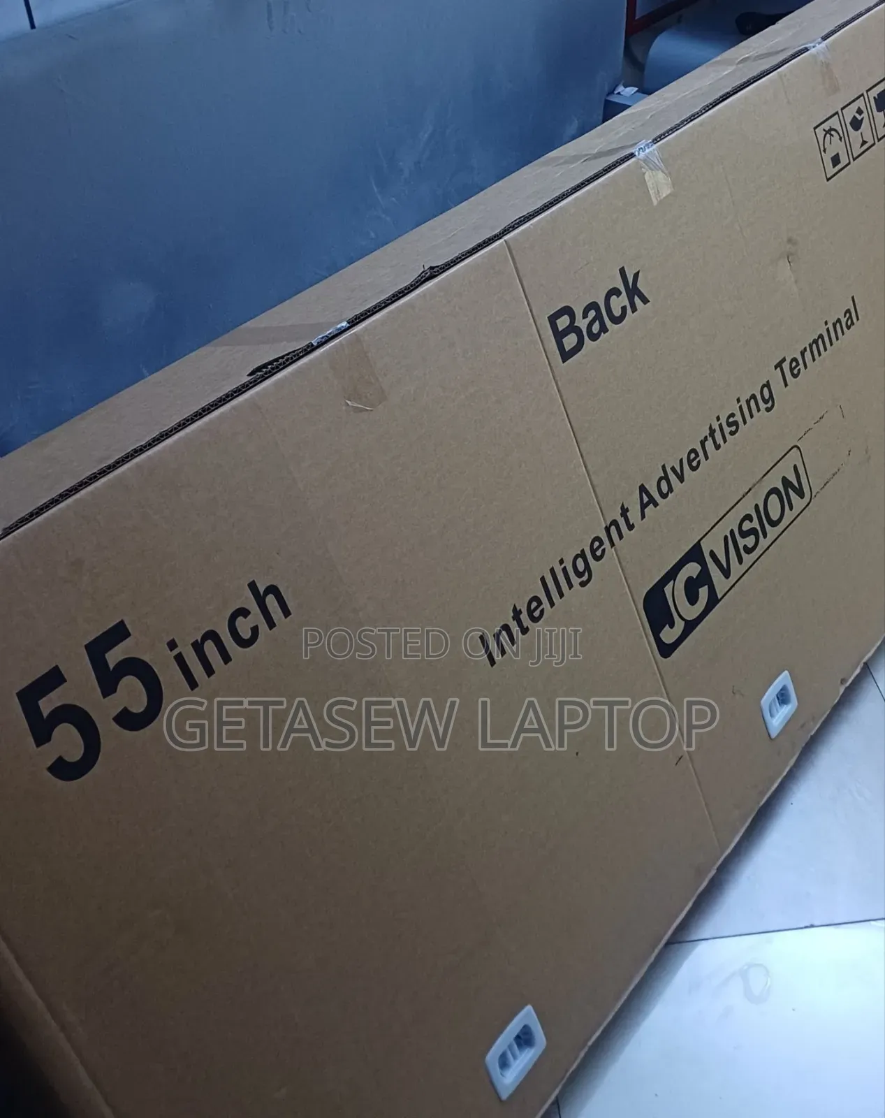 Screen Size 55-Inch LCD • Resolution: 1920 × 1080 (Full HD)