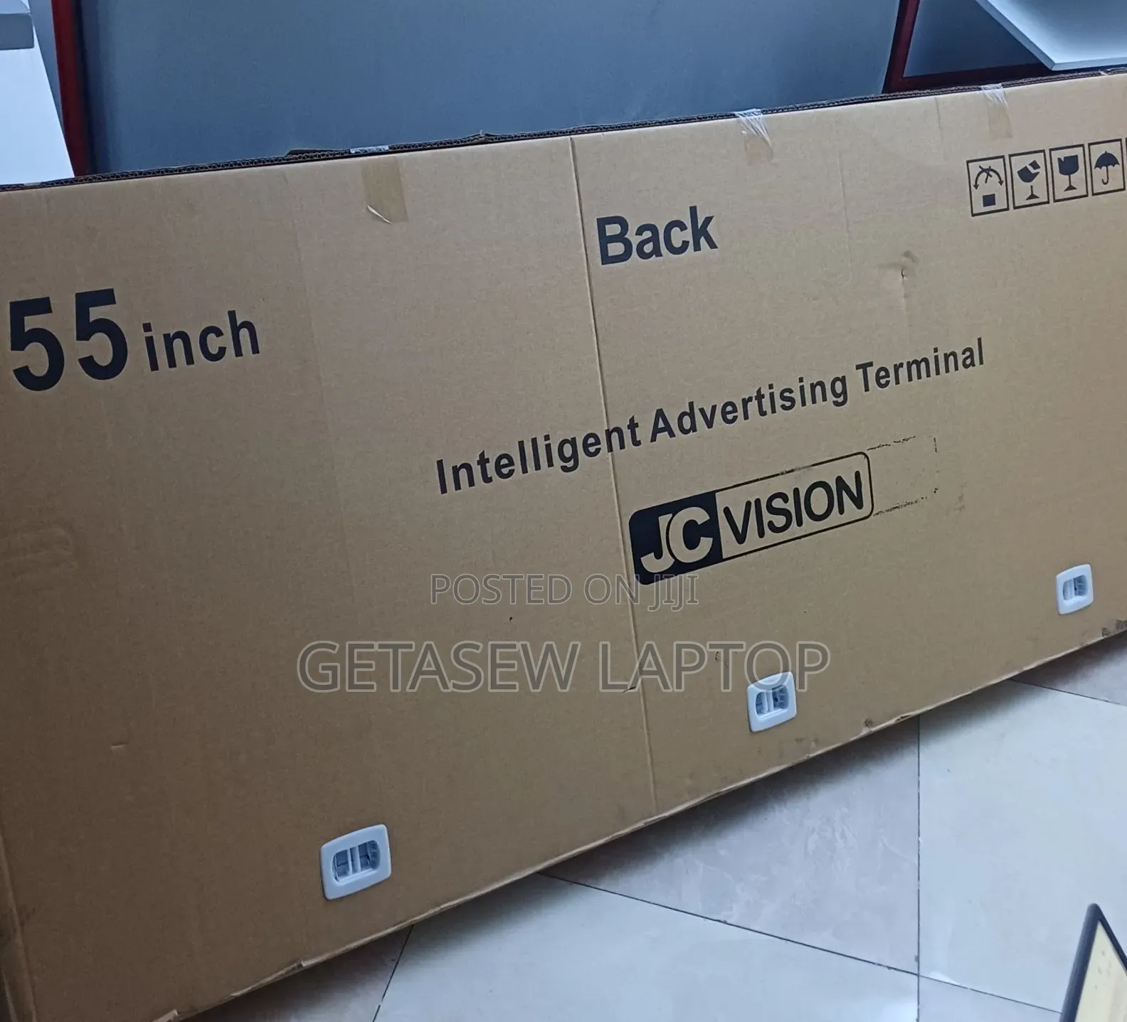 Screen Size 55-Inch LCD • Resolution: 1920 × 1080 (Full HD)