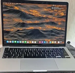 New Laptop Apple MacBook Pro 2020 16GB Apple M1 SSD 256GB