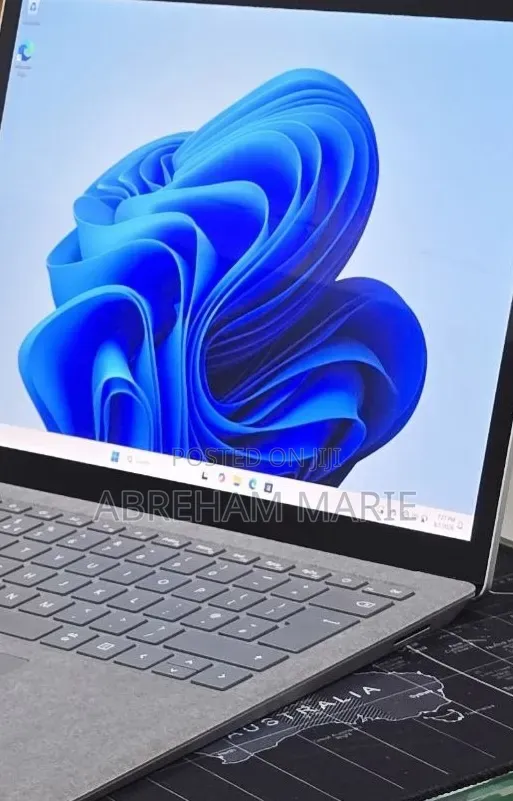 New Laptop Microsoft Surface Laptop 3 16GB Intel Core i5 SSD 512GB