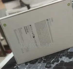 New Apple iPad (2025) 128 GB