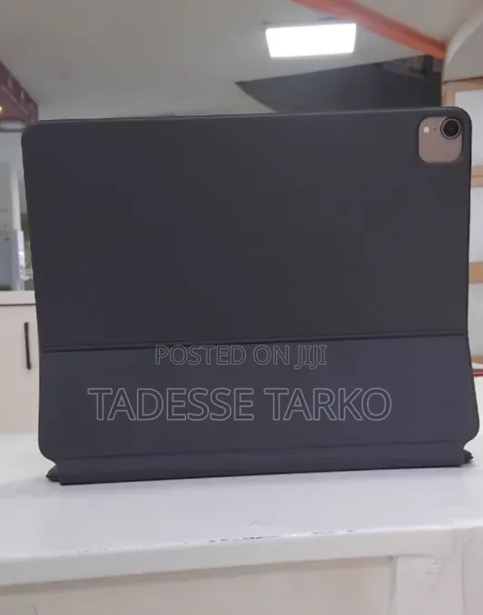 New Apple iPad Pro 256 GB Black