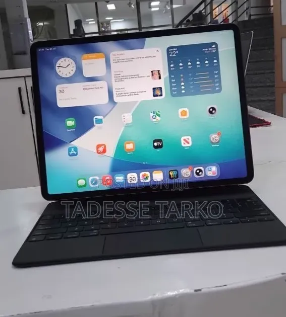 New Apple iPad Pro 256 GB Black