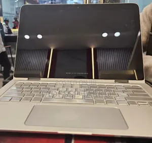 New Laptop HP Spectra 13 8GB Intel Core i5 SSD 256GB