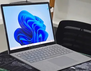 New Laptop Microsoft Surface Laptop 3 16GB Intel Core i5 SSD 512GB