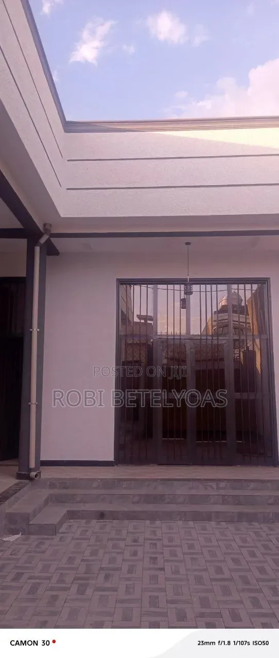 Furnished 4bdrm House in L Sheep, East Shewa for sale