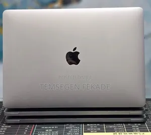 New Laptop Apple MacBook Pro 2020 M1 8GB Apple M1 Pro SSD 512GB