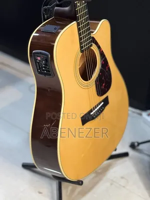 Yamaha FX370 C Semi Acostic Guitar
