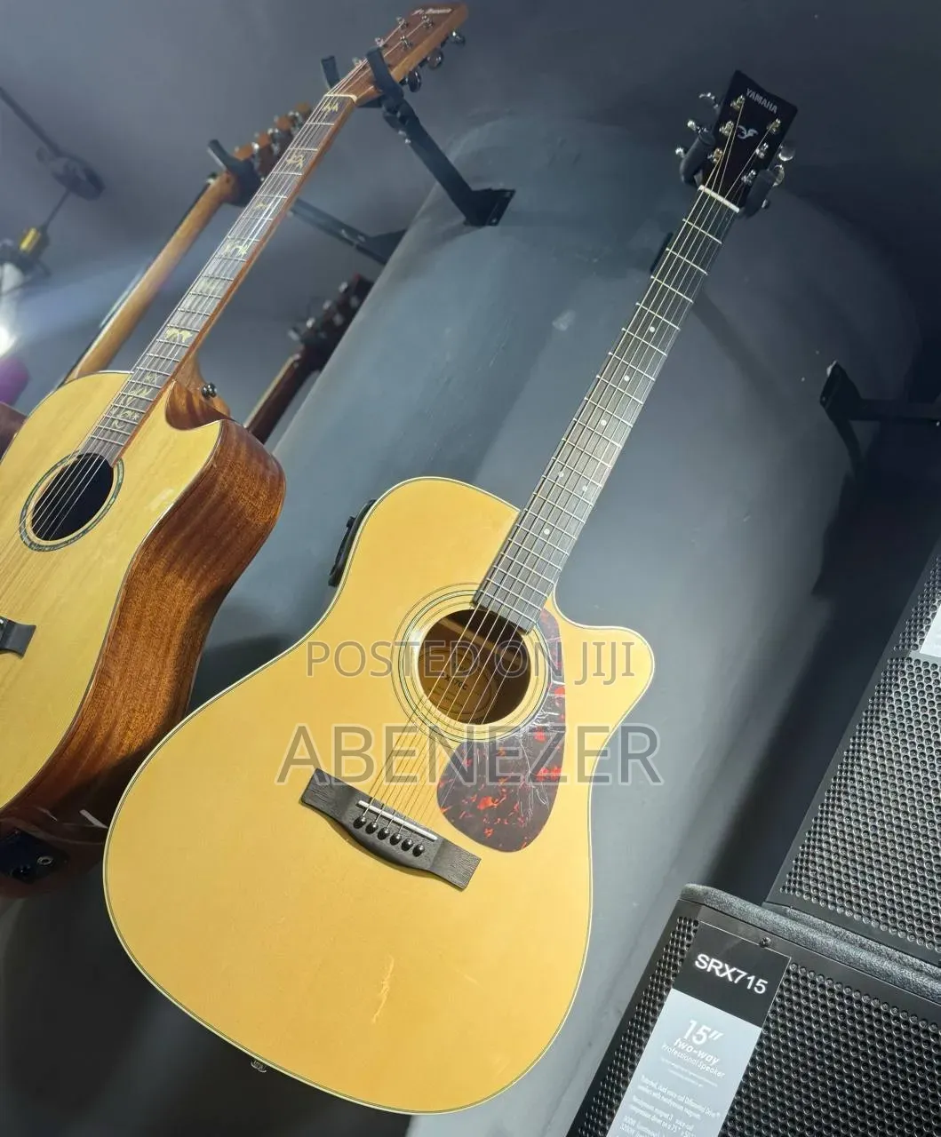 Yamaha FX370 C Semi Acostic Guitar