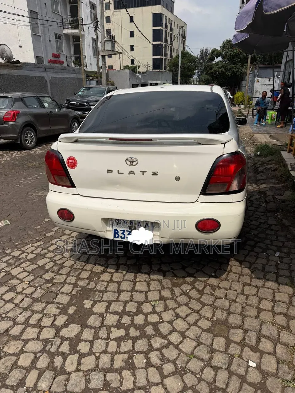 Toyota Platz 2001 White