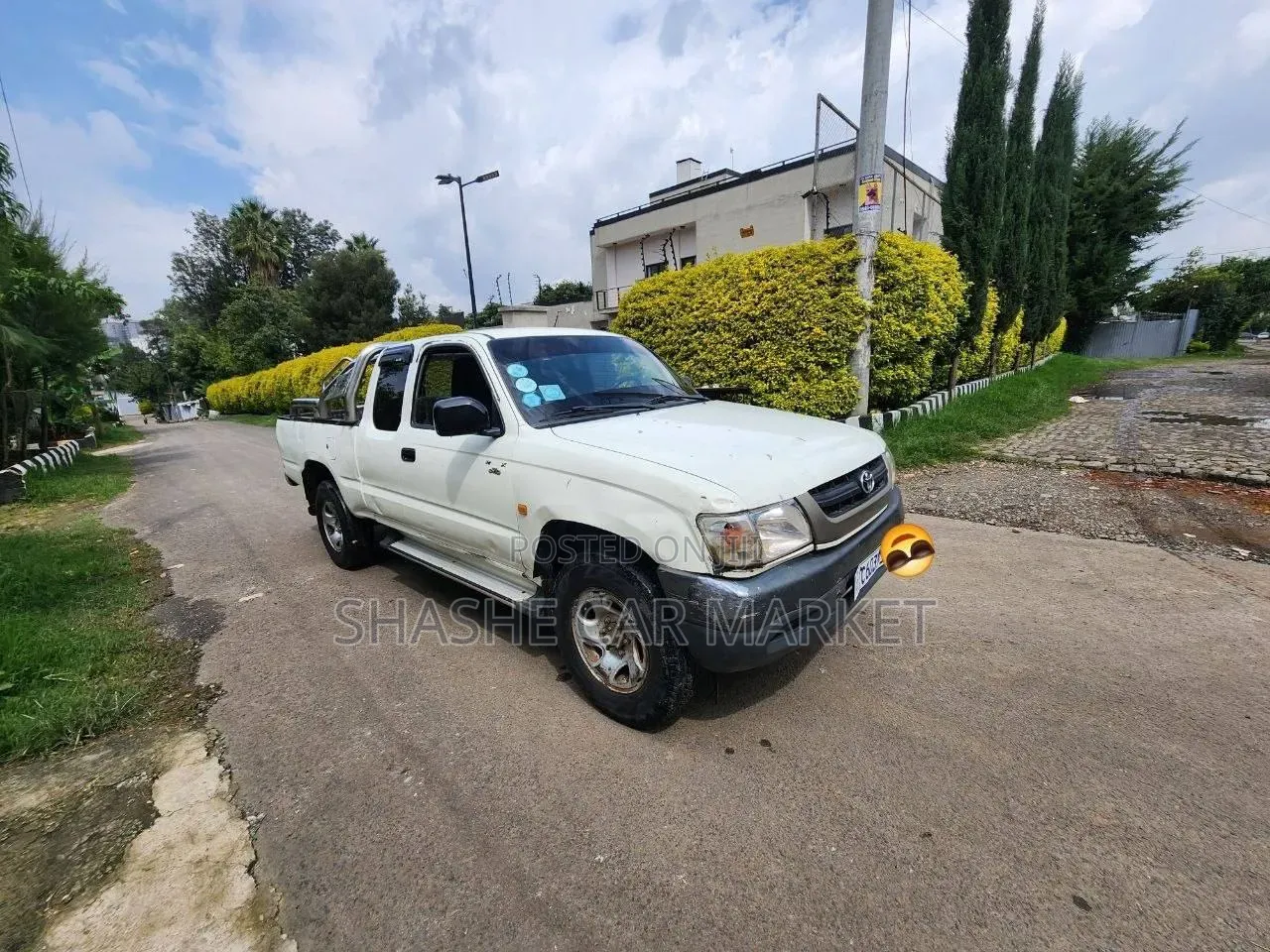 Toyota Hilux 2.5 Cab 2005 White