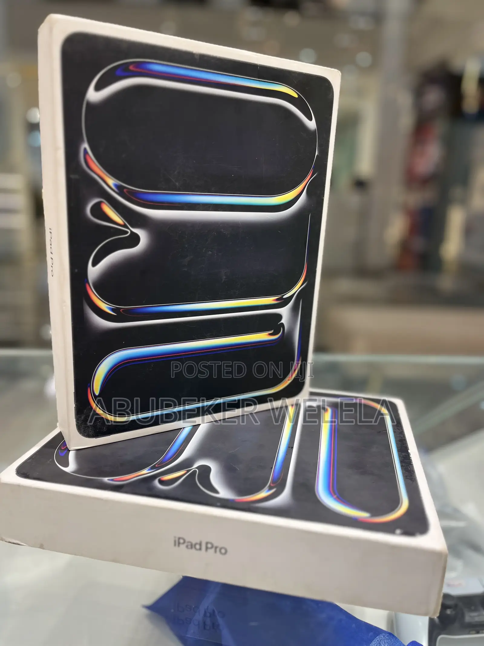 New Apple iPad Pro 13 (2024) 256 GB