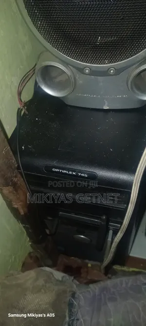 Desktop Computer Dell OptiPlex 7450 2GB Intel Pentium HDD 160GB