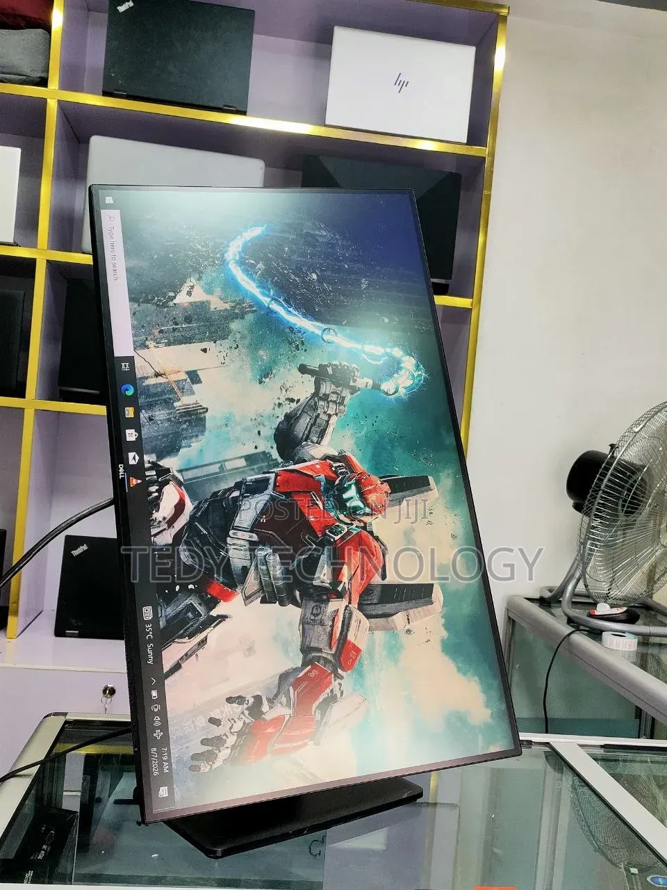 27 Inch 2 K Monitor