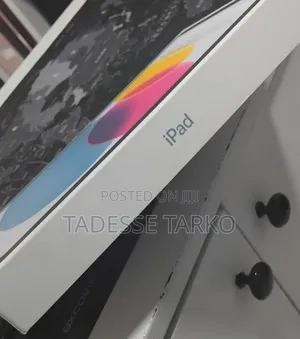 New Apple iPad (2025) 128 GB