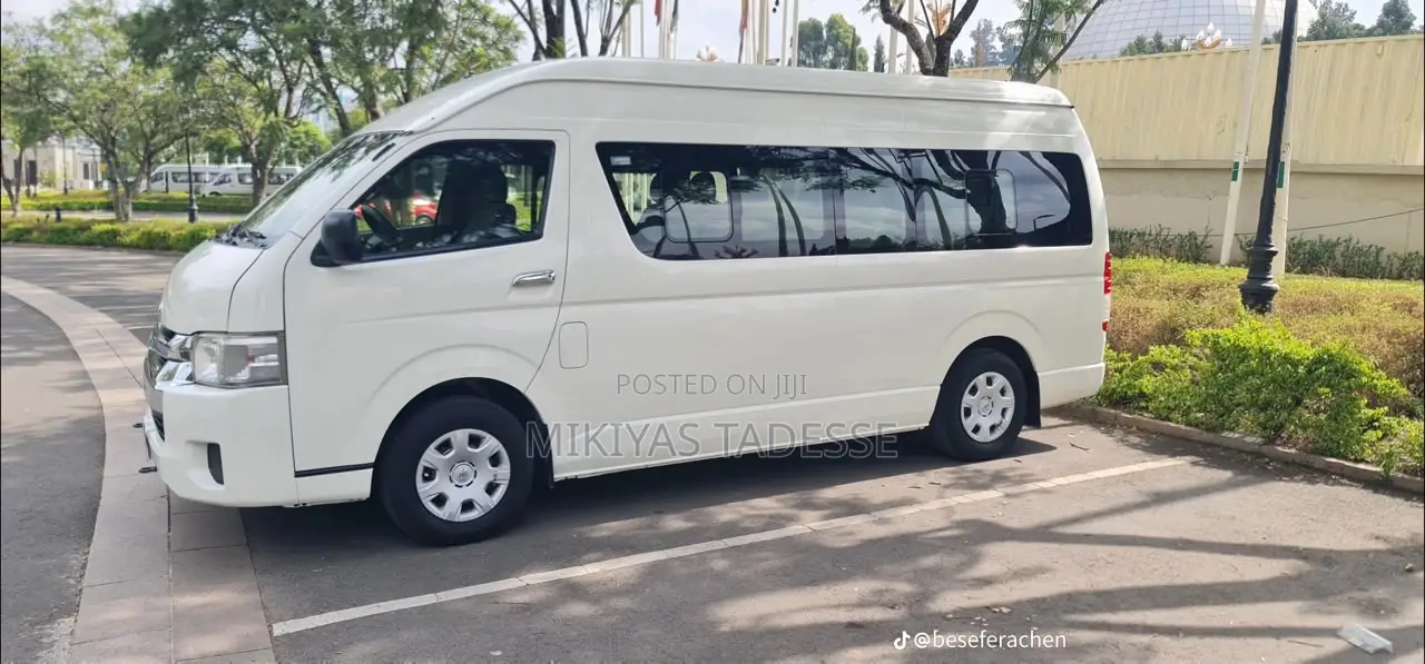 Toyota Hiace Minibus Rental With Driver