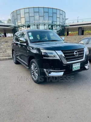 Nissan Patrol V8 VIP SUV Rental With Driver