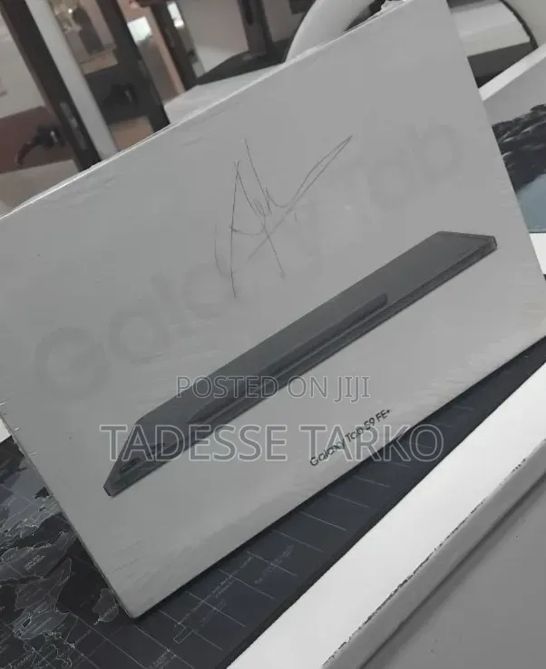 New Samsung Galaxy Tab S9 FE+ 128 GB Gray