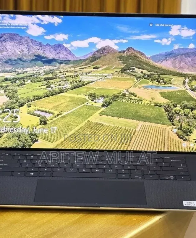 New Laptop Dell XPS 15 16GB Intel Core i7 SSD 512GB