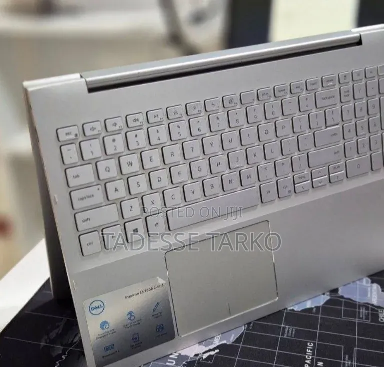 New Laptop Dell Inspiron 15 8GB Intel Core i5 SSD 256GB