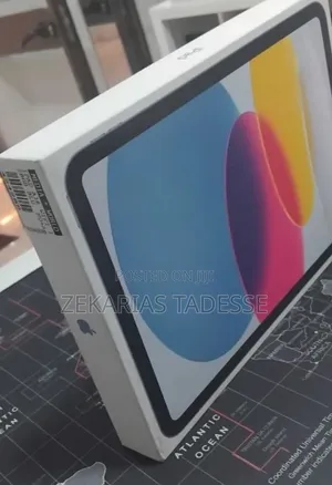 New Apple iPad (2025) 128 GB Silver