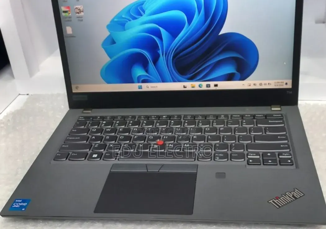 New Laptop Lenovo ThinkPad T14 16GB Intel Core i5 SSD 512GB