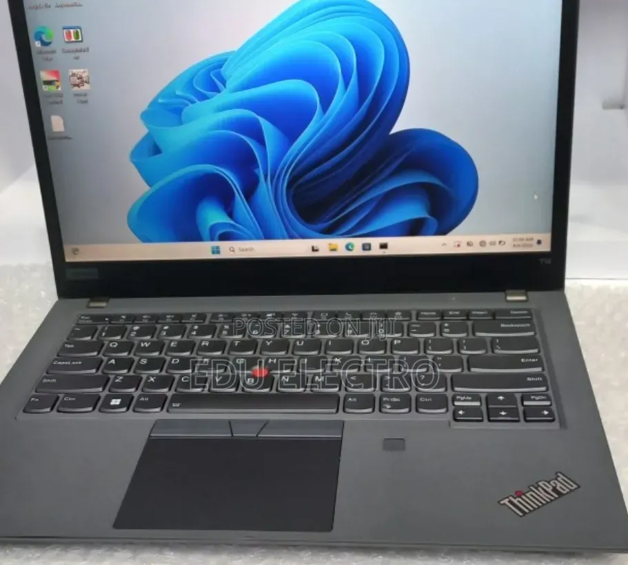 New Laptop Lenovo ThinkPad T14 16GB Intel Core i5 SSD 512GB