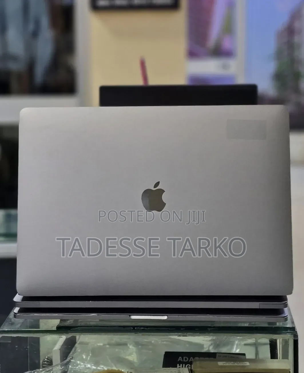 New Laptop Apple MacBook Pro 2017 16GB Intel Core i7 SSD 512GB