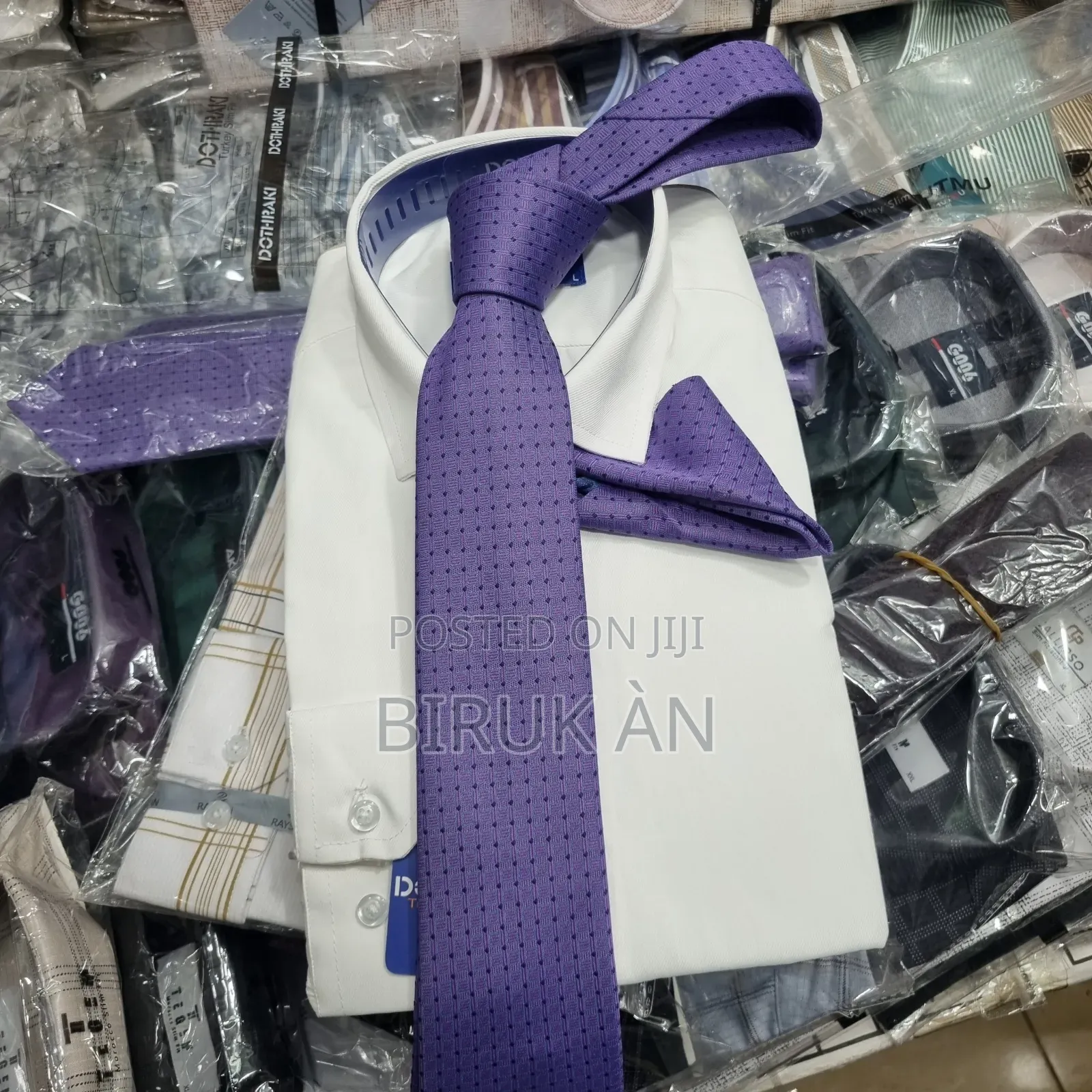 Men's Necktie and Pocket Square