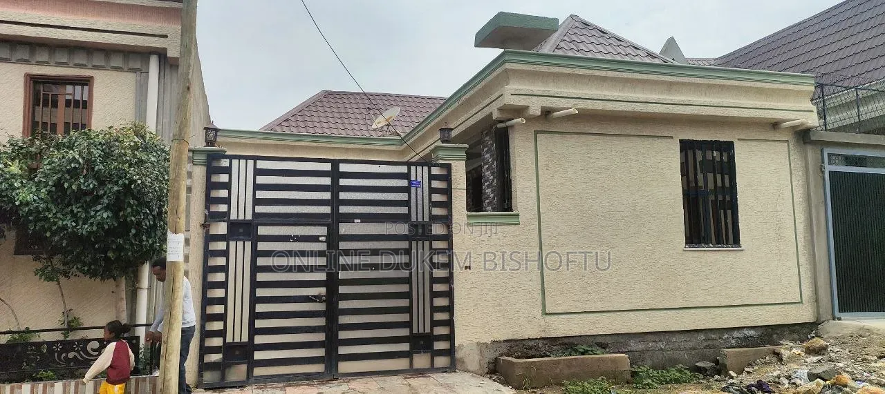 Furnished 7bdrm Villa in Bishoftu Debirezeyet, Oromia-Finfinne for sale