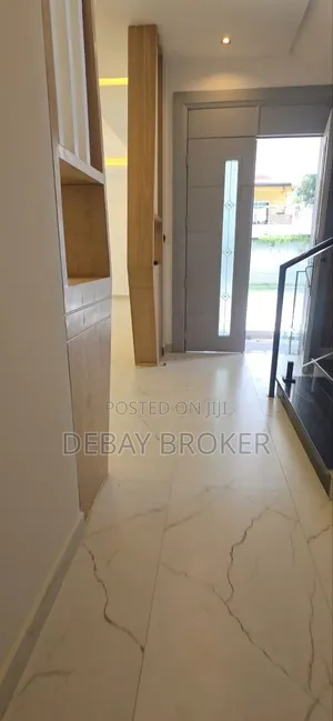 6bdrm House in ሽያጭ, Yeka for sale