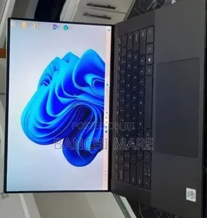 New Laptop Dell XPS 15 16GB Intel Core i7 SSD 512GB