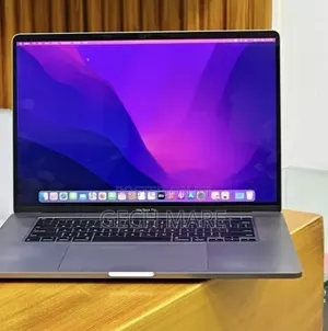 New Laptop Apple MacBook 2018 32GB Intel Core i9 SSD 2T