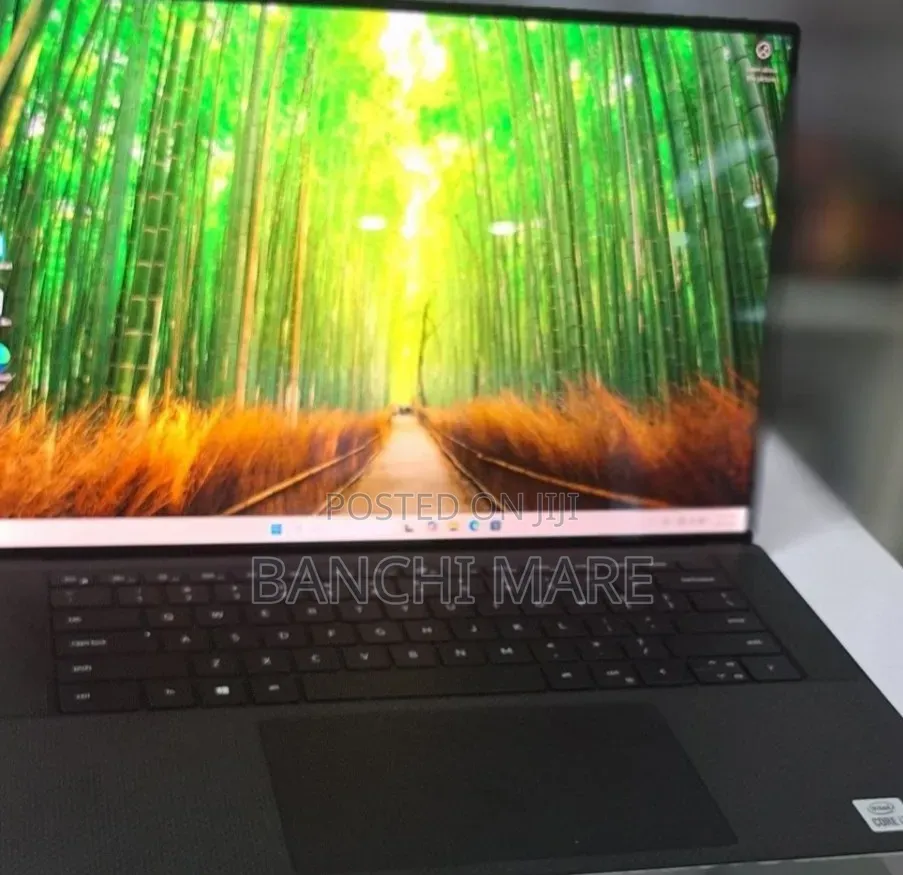 New Laptop Dell XPS 15 16GB Intel Core i7 SSD 512GB