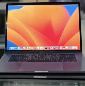 New Laptop Apple MacBook Pro 2017 16GB Intel Core i7 SSD 512GB