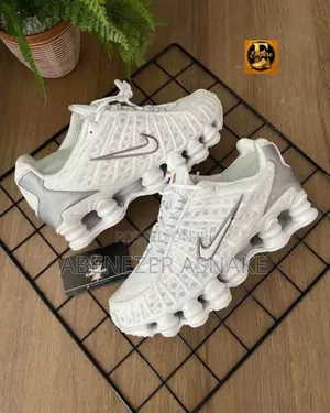 Nike Air Max Shox Tl